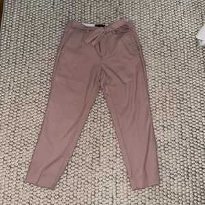 Banana republic Avery style pants. Size 4. 24 in inseam